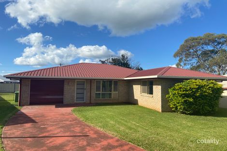 67 Seppelt St, Wilsonton Heights, QLD 4350