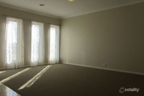 Property photo of 31 Leyana Crescent Brookfield VIC 3338