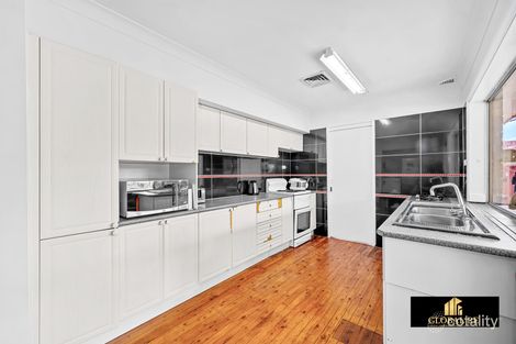 Property photo of 131 The Parkway Bradbury NSW 2560