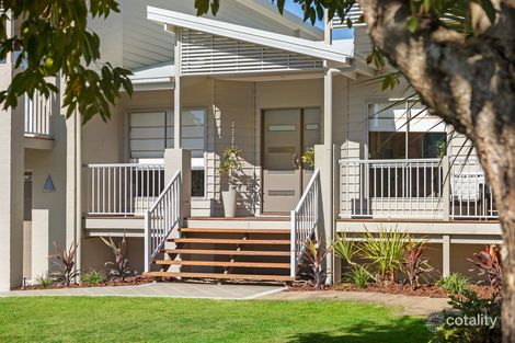 Property photo of 18 Rainlily Crescent Upper Coomera QLD 4209