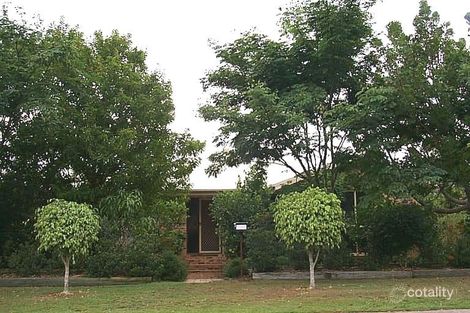 8 Chatfield St, Edens Landing, QLD 4207