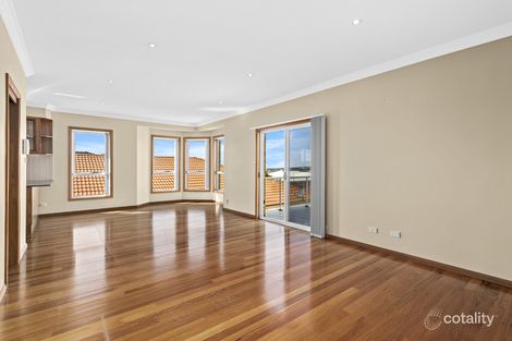 Property photo of 27 Urana Way Flinders NSW 2529