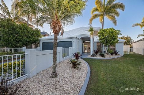 8 Catamaran Ct, Banksia Beach, QLD 4507