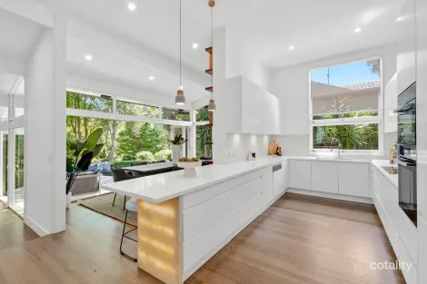 Property photo of 11 Morris Avenue Wahroonga NSW 2076