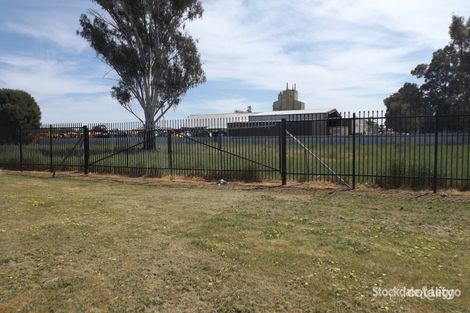 551-557 Honour Ave, Corowa, NSW 2646