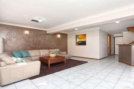 Property photo of 7 Mataro Close Edensor Park NSW 2176