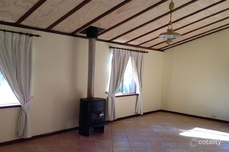 Property photo of 5 Wyuna Crescent Lesmurdie WA 6076