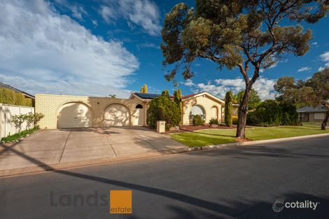 1 Dobson Dr, Pooraka, SA 5095