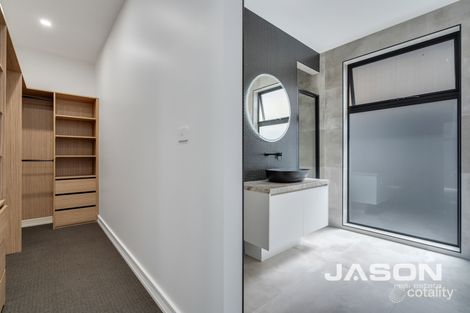 Property photo of 117 Carroll Lane Greenvale VIC 3059