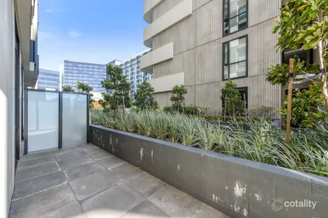 318/2 CONNAM AVE, CLAYTON, VIC 3168