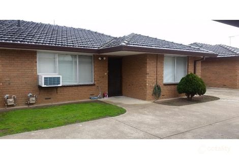2/4 Elizabeth St, St Albans, VIC 3021