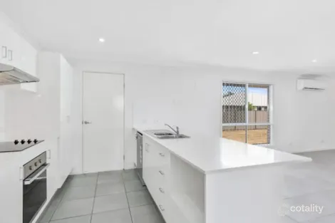 Property photo of 29 Lamb Avenue Gracemere QLD 4702