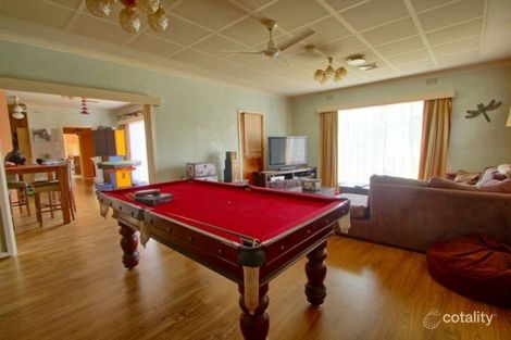 Property photo of 14 Cullis Parade Bayswater VIC 3153