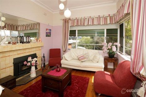 Property photo of 62 Macleay Street Turvey Park NSW 2650