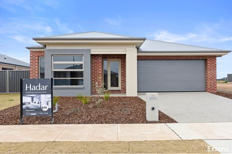 Property photo of 35 Oasis Crescent Yarrawonga VIC 3730