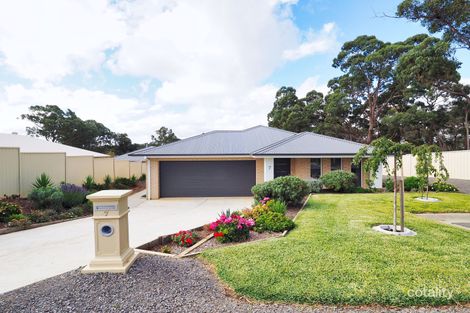 Property photo of 7 Heath Court Beaufort VIC 3373