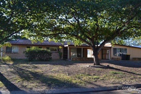 Property photo of 39 Bathurst Street Elliott Heads QLD 4670