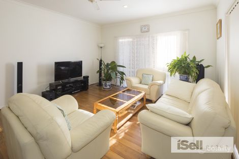 Property photo of 2/72 Victoria Court Springvale VIC 3171