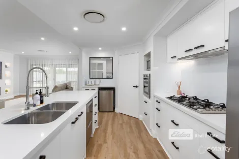 Property photo of 12 Libra Way Australind WA 6233