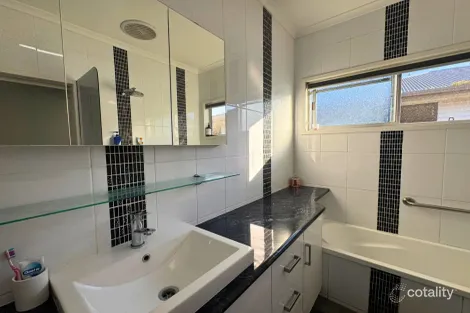 Property photo of 194 Mills Avenue Moranbah QLD 4744