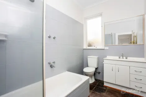 Property photo of 3/389 Barkly Street Elwood VIC 3184