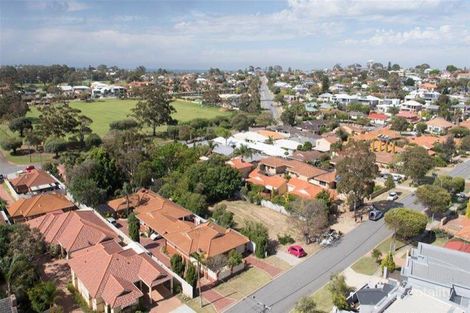 Property photo of 42 Albemarle Street Doubleview WA 6018