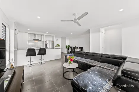 Property photo of 7 Kandra Close Pallara QLD 4110