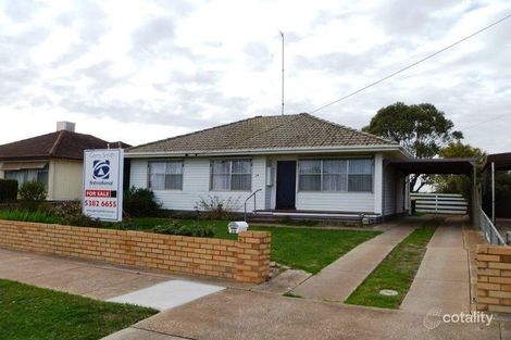 Property photo of 38 Hennessy Street Horsham VIC 3400