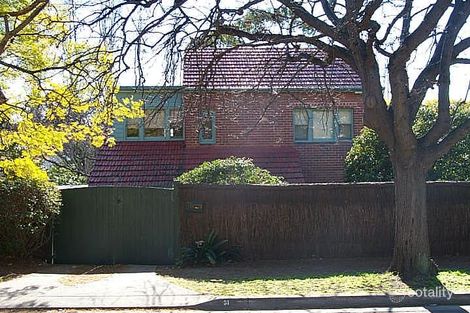 31 Sunnyside Cres, Castlecrag, NSW 2068