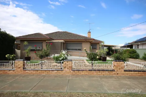 39 Hopetoun St, Rochester, VIC 3561