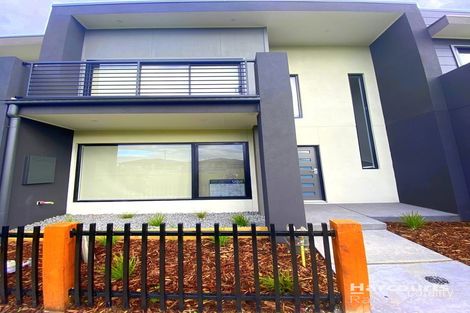 11 Meroo Walk, Wollert, VIC 3750