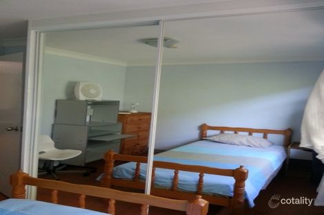 Property photo of 15/2-4 Hindmarsh Avenue North Wollongong NSW 2500