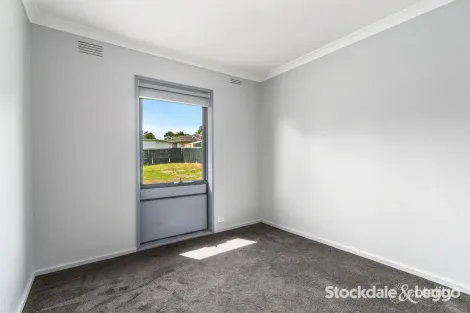 Property photo of 8 Churinga Drive Churchill VIC 3842