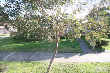 1637 Ferntree Gully Rd, Knoxfield, VIC 3180