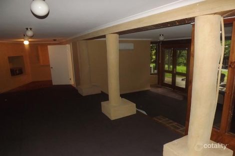 Property photo of 11 Dromsally Rise Warranwood VIC 3134