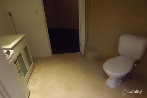 Property photo of 11 Dromsally Rise Warranwood VIC 3134