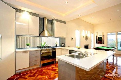 Property photo of 7 Treeby Boulevard Mordialloc VIC 3195