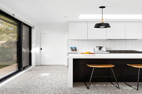 Property photo of 19 Brentwood Avenue Pascoe Vale South VIC 3044