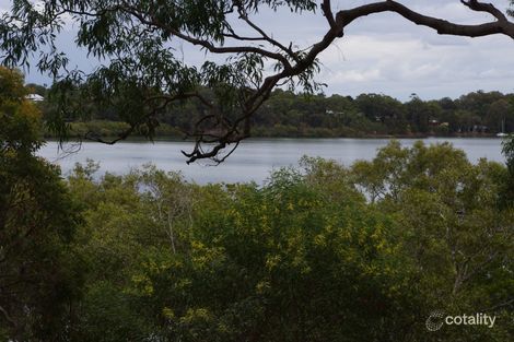 Property photo of 34 Calmwaters Crescent Macleay Island QLD 4184