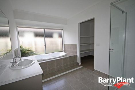 Property photo of 8 Riverslea Boulevard Traralgon VIC 3844