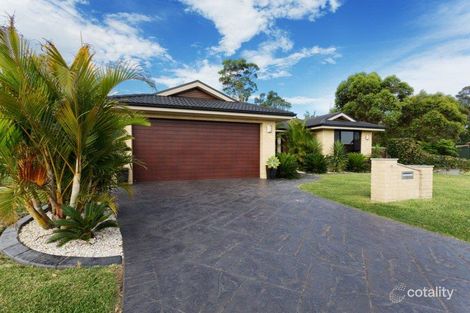Property photo of 11 Ivy Crescent Old Bar NSW 2430