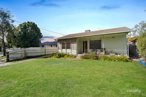 58 Pine St, Frankston North, VIC 3200
