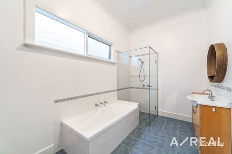 Property photo of 13 Alfred Street Seddon VIC 3011