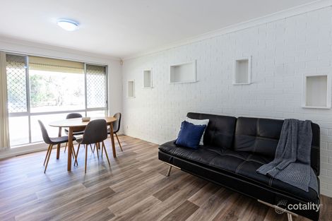 Property photo of 16 Cressida Way Camillo WA 6111