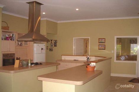 Property photo of 14 Desert Ash Place Helena Valley WA 6056