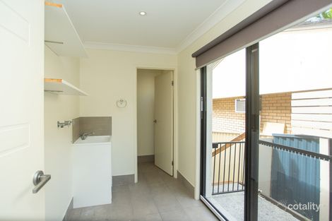 Property photo of 1/113 Benowa Road Southport QLD 4215
