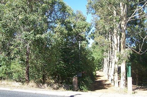159 Railway Rd, Gooseberry Hill, WA 6076