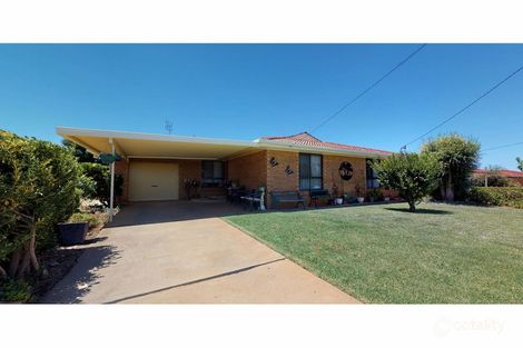 Property photo of 34 Mumford Crescent Dubbo NSW 2830