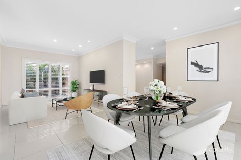 Property photo of 1 Summerfield Place Kenmore QLD 4069