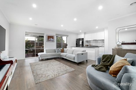 Property photo of 119 Sovereign Manors Crescent Rowville VIC 3178